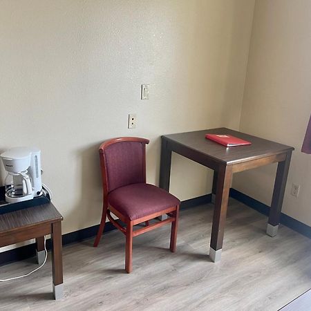 Econo Lodge Inn & Suites Corning Quarto foto